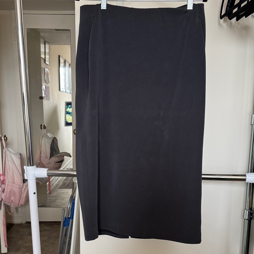 Lululemon Classic Black Women's Skirt size 12